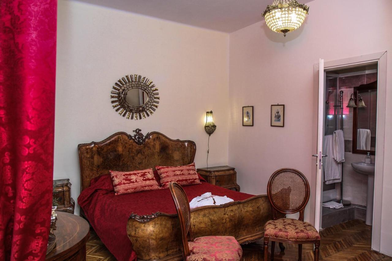 Hotel Well Come - Palazzo Reale Neapol Zewnętrze zdjęcie