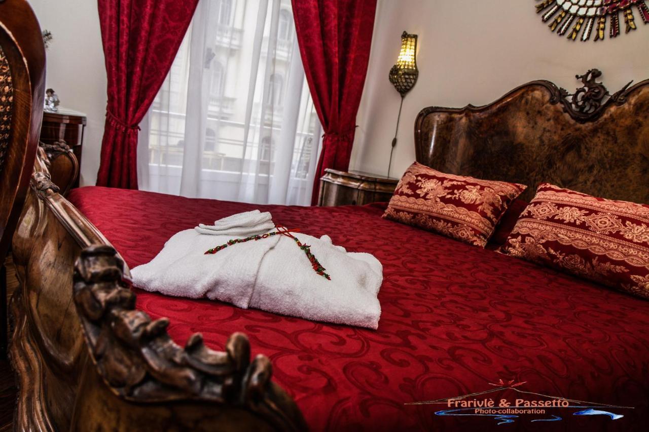 Hotel Well Come - Palazzo Reale Neapol Zewnętrze zdjęcie